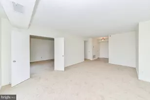 1016 S Wayne St, Arlington, VA 22204 - Photo 6