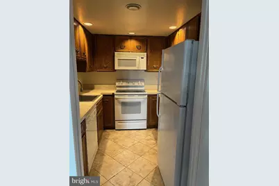4100 11th Street N, Arlington, VA 22201 - Photo 4