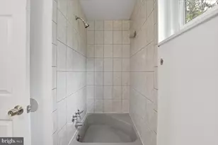 5024 8th Rd S, Arlington, VA 22204 - Photo 30