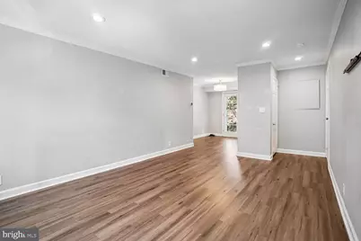 4815 31st Street S #B1, Arlington, VA 22206 - Photo 6