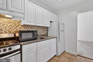 1121 Arlington Blvd, Arlington, VA 22209 - Photo 4