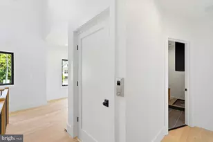 6424 29th St N, Arlington, VA 22207 - Photo 44