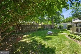 1251 S Oakcrest Rd, Arlington, VA 22202 - Photo 8
