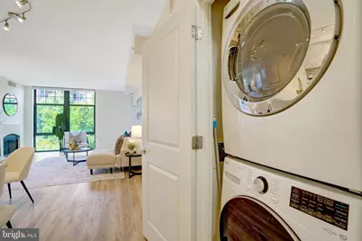1021 N Garfield Street #507, Arlington, VA 22201 - Photo 8