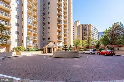1211 S Eads Street #1704, Arlington, VA 22202 - Photo 4