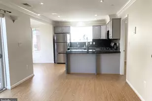 416 Veitch Street S, Arlington, VA 22204 - Photo 2