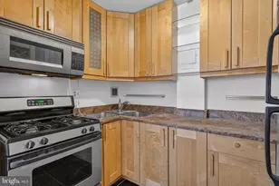 1011 Arlington Blvd, Arlington, VA 22209 - Photo 14