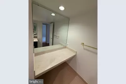 1301 N Courthouse Road N #910, Arlington, VA 22201 - Photo 8