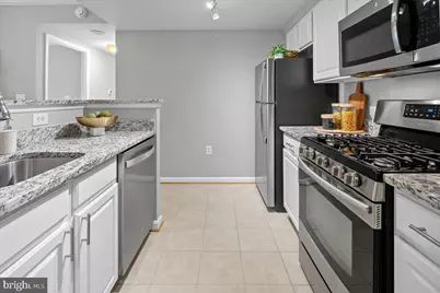 3835 9th Street N #302E, Arlington, VA 22203 - Photo 10