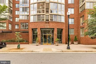 1050 N Taylor St, Arlington, VA 22201 - Photo 1