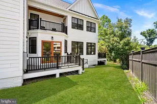 26 S Park Dr, Arlington, VA 22204 - Photo 74