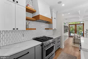 26 S Park Dr, Arlington, VA 22204 - Photo 16
