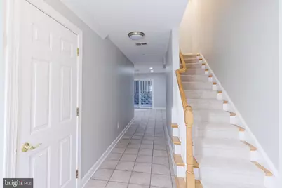 504 N Thomas Street #J, Arlington, VA 22203 - Photo 2