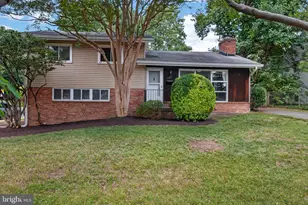 3303 17th St N, Arlington, VA 22201 - Photo 1