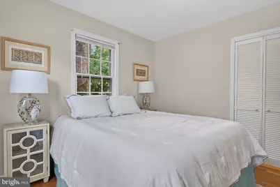986 N Powhatan Street, Arlington, VA 22205 - Photo 18