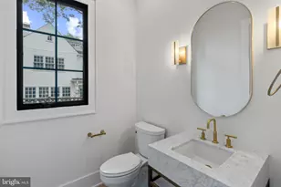 1709 N Harvard St, Arlington, VA 22201 - Photo 16