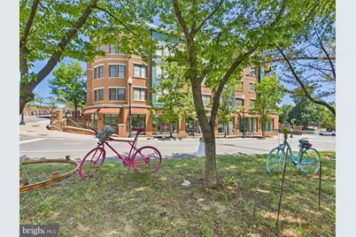 2101 N Monroe Street #403, Arlington, VA 22207 - Photo 42