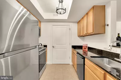 880 N Pollard Street #801, Arlington, VA 22203 - Photo 8