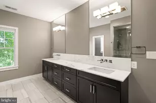 4226 40th St N, Arlington, VA 22207 - Photo 72