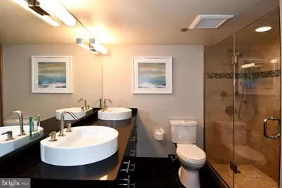 1301 N Courthouse Road #1005, Arlington, VA 22201 - Photo 24