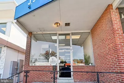 5054 Langston Boulevard, Arlington, VA 22207 - Photo 4