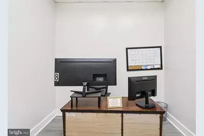 5054 Langston Boulevard, Arlington, VA 22207 - Photo 24