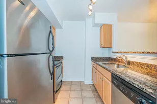1024 N Utah St, Arlington, VA 22201 - Photo 6