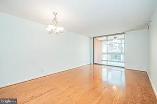 1024 N Utah St, Arlington, VA 22201 - Photo 10