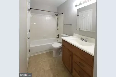 2037 S Glebe Road, Arlington, VA 22204 - Photo 18