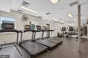 4177 S Four Mile Run Dr, Arlington, VA 22204 - Photo 42