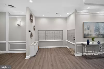 1001 N Vermont Street #811, Arlington, VA 22201 - Photo 6