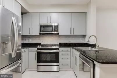 1021 N Garfield #327, Arlington, VA 22201 - Photo 6