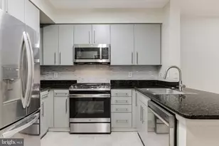 1021 N Garfield, Arlington, VA 22201 - Photo 6