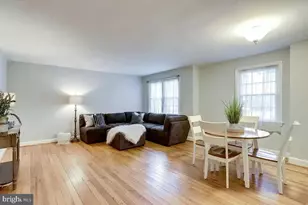 1319 S Walter Reed Dr, Arlington, VA 22204 - Photo 2