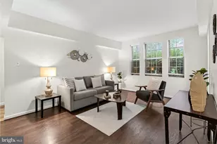 1752 N Rhodes St, Arlington, VA 22201 - Photo 4