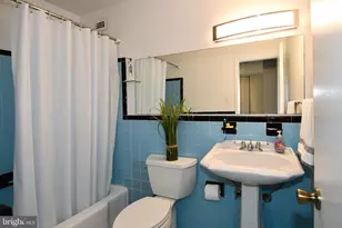 1200 S Arlington Ridge Rd, Arlington, VA 22202 - Photo 18