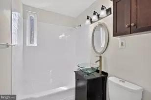 750 N George Mason Dr, Arlington, VA 22203 - Photo 10
