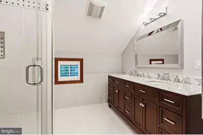 5138 12th Street S, Arlington, VA 22204 - Photo 8