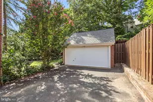 2712 S June St, Arlington, VA 22202 - Photo 4