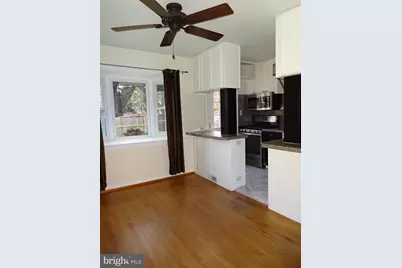 1102 16th Street S, Arlington, VA 22202 - Photo 6