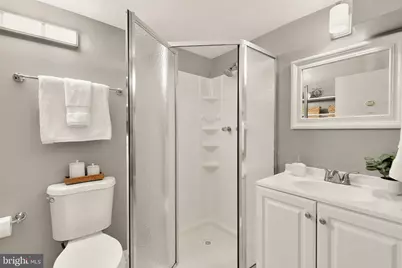 3373 S Wakefield Street #B, Arlington, VA 22206 - Photo 18