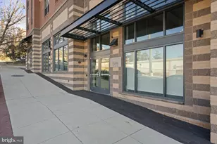 989 S Buchanan St, Arlington, VA 22204 - Photo 16