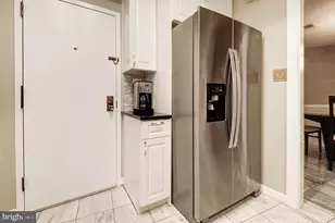 1101 S Arlington Ridge Rd, Arlington, VA 22202 - Photo 4