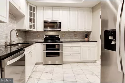 1101 S Arlington Ridge Road #106, Arlington, VA 22202 - Photo 2