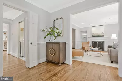 1200 N Illinois Street, Arlington, VA 22205 - Photo 4