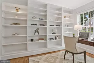 1200 N Illinois St, Arlington, VA 22205 - Photo 10