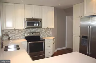 4223 36th St S, Arlington, VA 22206 - Photo 4