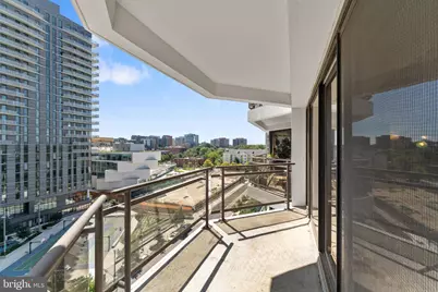1530 Key Boulevard N #1007, Arlington, VA 22209 - Photo 1