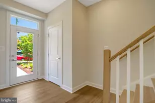 820 S Greenbrier St, Arlington, VA 22204 - Photo 8