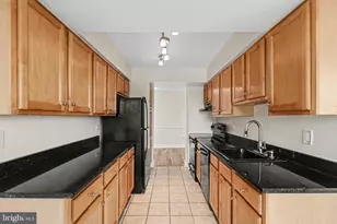4500 S Four Mile Run Dr, Arlington, VA 22204 - Photo 6